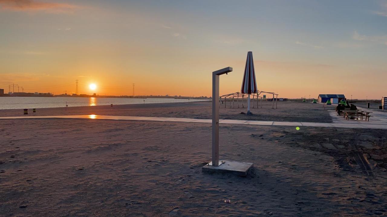 Bed & Beach Amsterdam Eksteriør billede